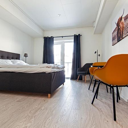 Stylish And Serviced Studio Apartment In Lofoten Svolvær Exteriör bild