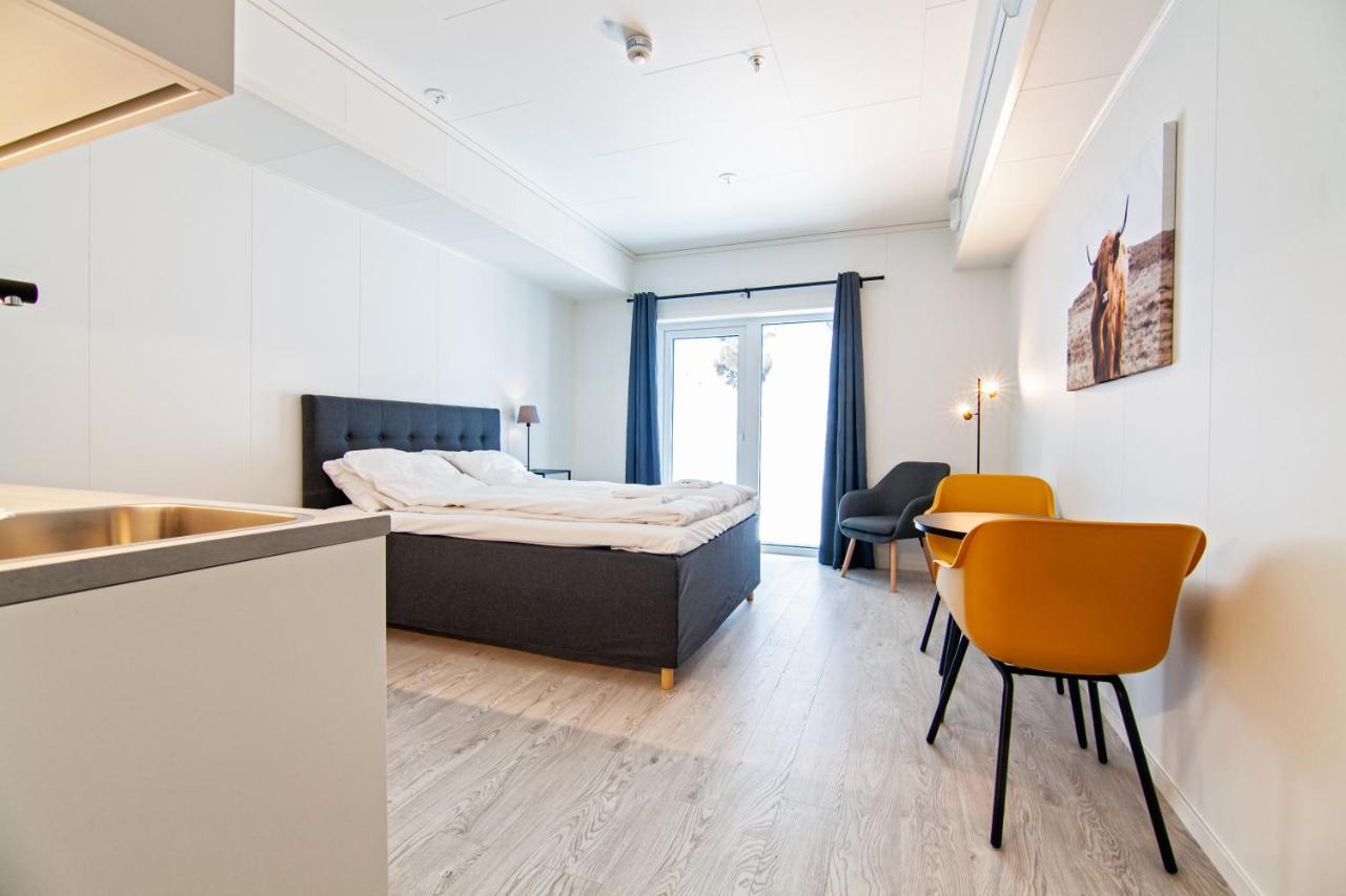 Stylish And Serviced Studio Apartment In Lofoten Svolvær Exteriör bild
