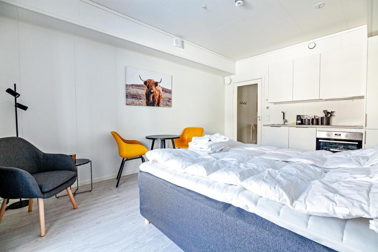 Stylish And Serviced Studio Apartment In Lofoten Svolvær Exteriör bild